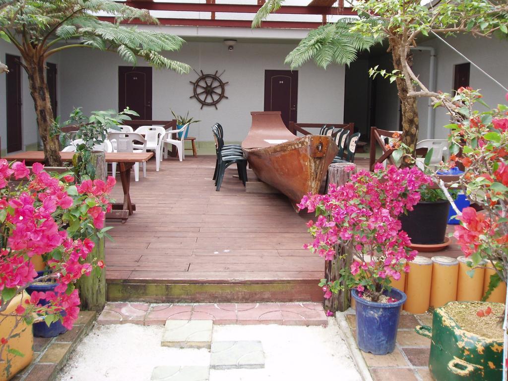 Patio House Reef Hotel Zamami Buitenkant foto